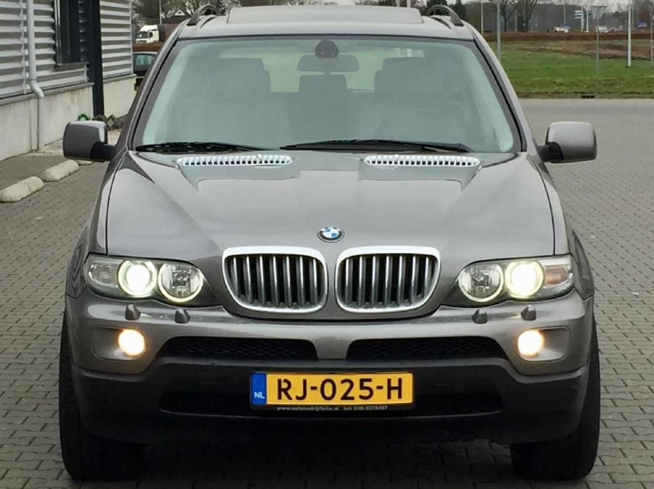 BMW X5 - 3.0d High Exe 250PK NAP LEER/COMFORT/NAV - AutoWereld.nl