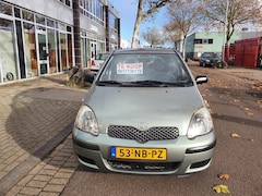 Toyota Yaris - 1.0 VVT-i Terra MMT