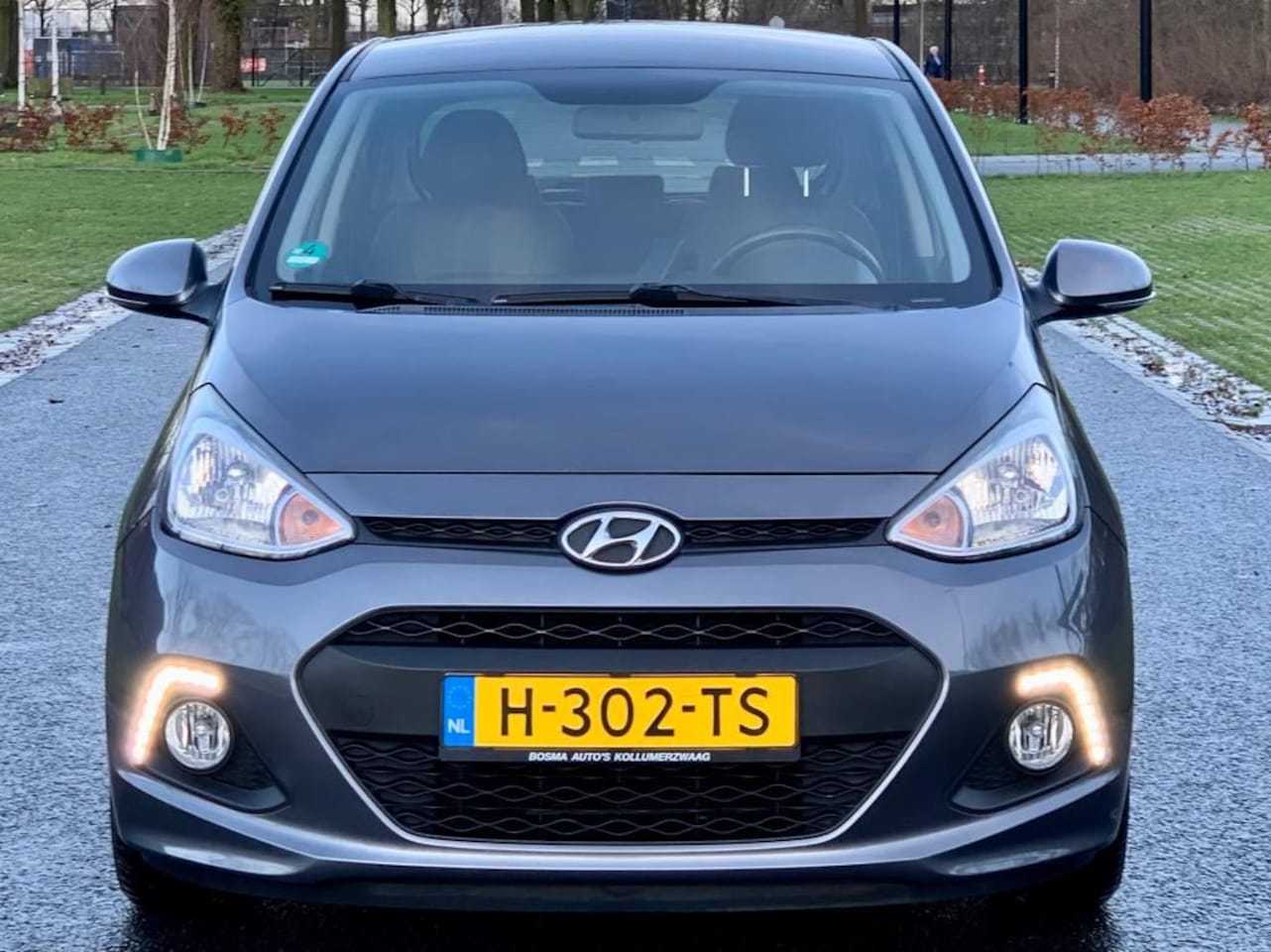 Hyundai i10 - 1.2 PREMIUM EDITION RIJK UITGERUST - AutoWereld.nl