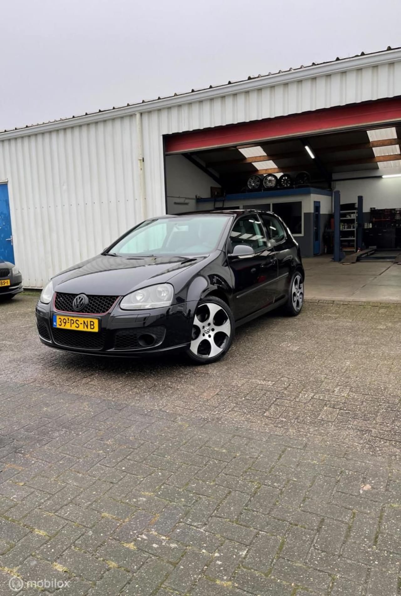 Volkswagen Golf - 1.6 FSI Sport |GTI|Cruise|Airco|APK 01-2023 - AutoWereld.nl