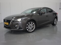 Mazda 3 - 3 2.2D TS+ BOSE / HEAD-UP / XENON / LEDER