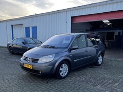 Renault Grand Scénic - 2.0-16V Expression Luxe INRUIL KOOPJE