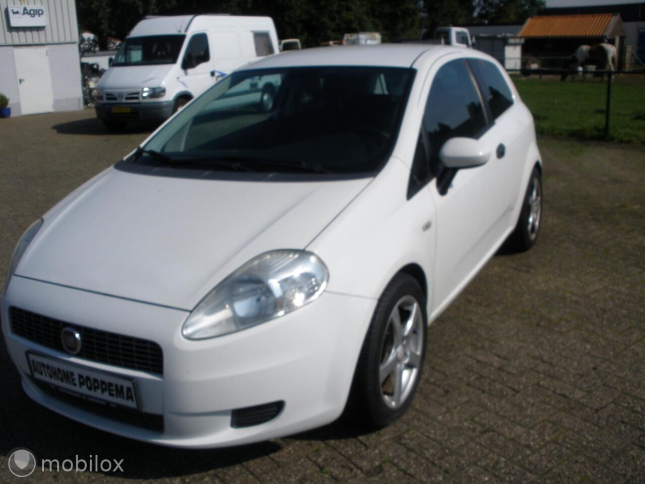 Fiat Grande Punto - 1.2 Dynamic nwe apk