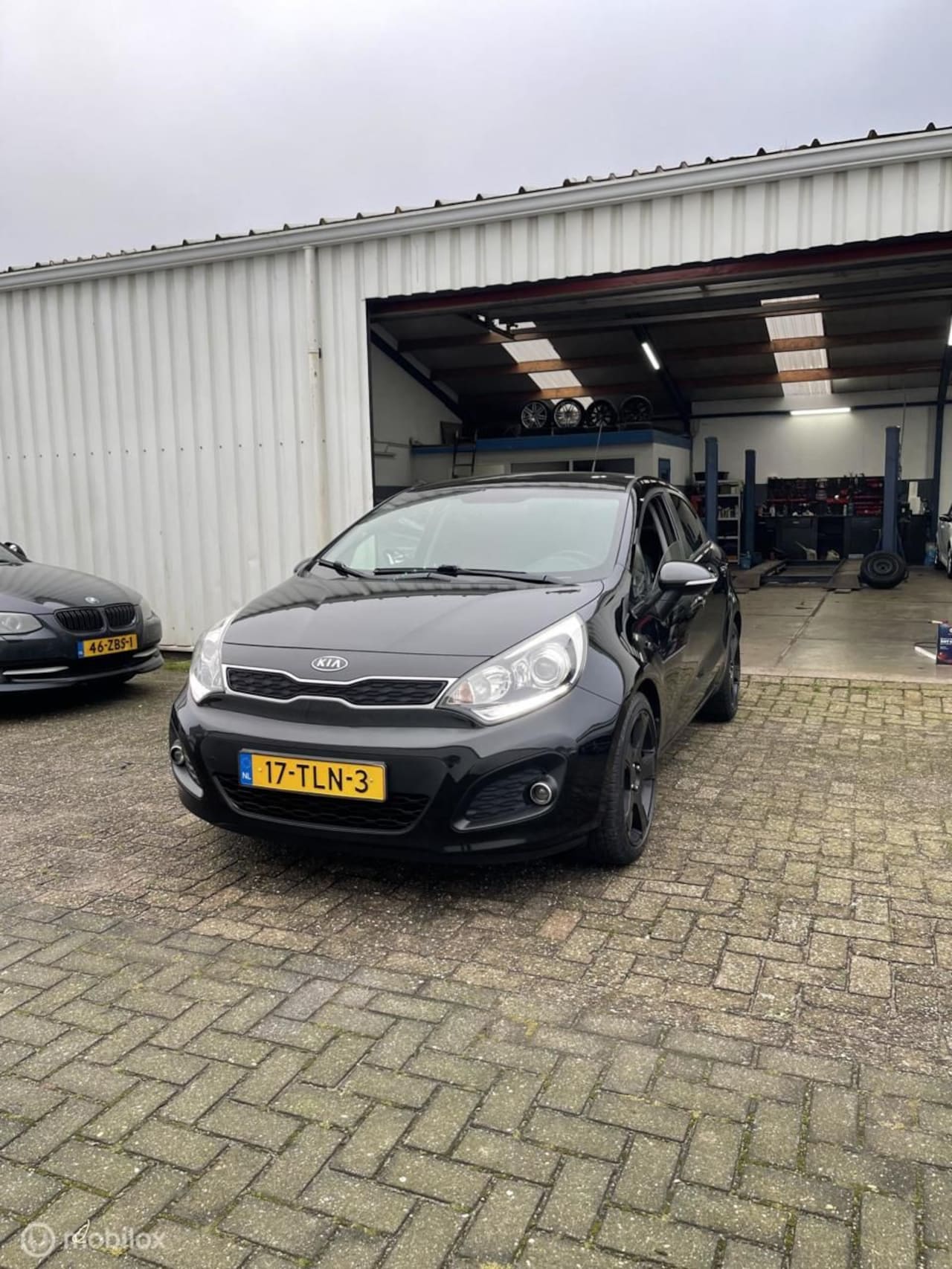 Kia Rio - 1.2 Super Pack | Vol opties | Zuinig | Leer | Navi - AutoWereld.nl