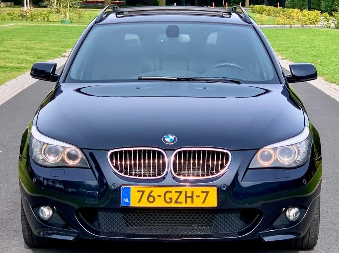 BMW 5-serie Touring - 530d xDrive M-PAKKET PANO/LEER/NAVI 2008 - AutoWereld.nl