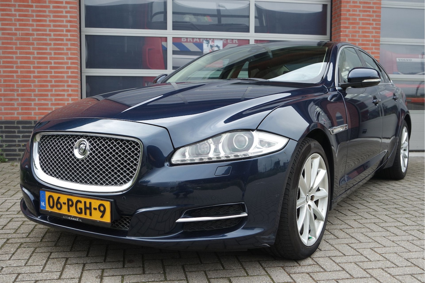 Jaguar XJ - 3.0 V6D Portfolio 3.0 V6D Portfolio - AutoWereld.nl