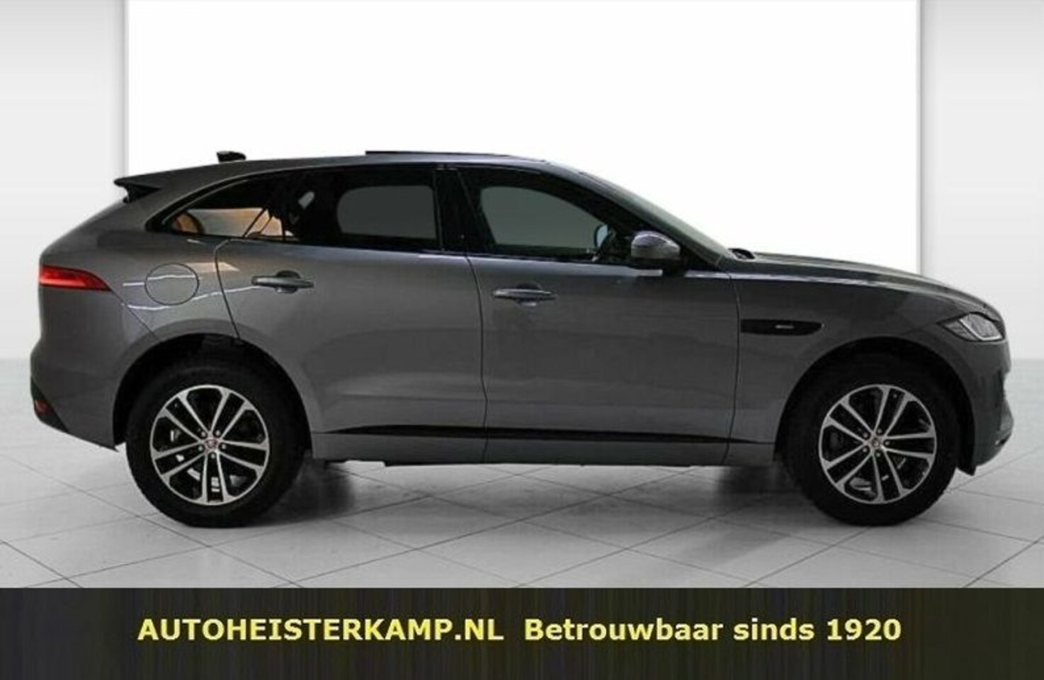 Jaguar F-Pace - 3.0d AWD R-Sport 300 PK ACC Panoramadak Camera - AutoWereld.nl