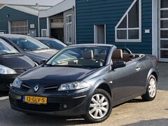 Renault Mégane coupé cabriolet - 1.6-16V Tech Line Automaat I ECC I LMV I Leer | APK 13-05-2023