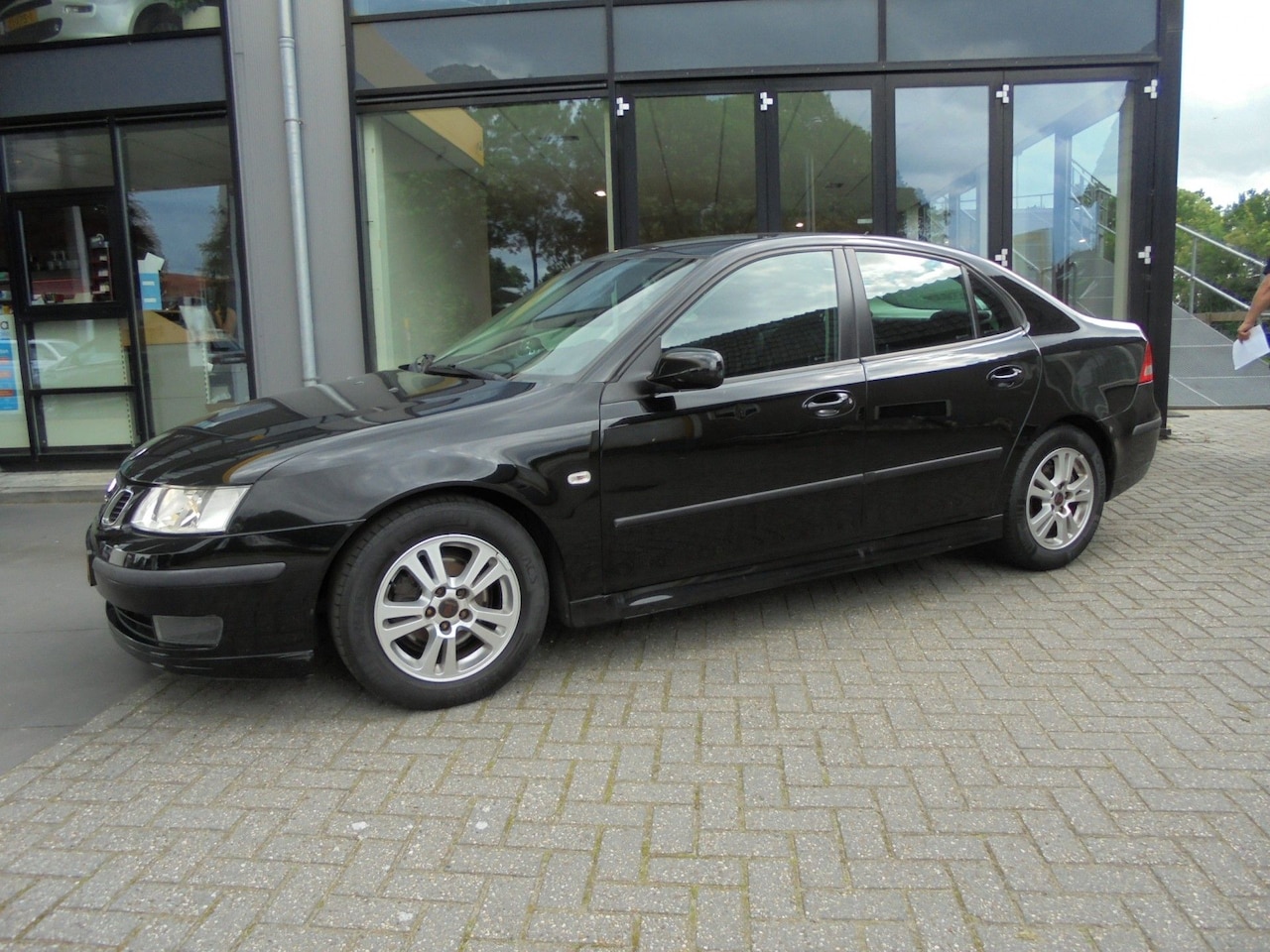 Saab 9-3 Sport Sedan - 1.8 BUSINESS | Airco | Cruise control | Elektrische ramen | Trekhaak | Staat in De Krim - AutoWereld.nl