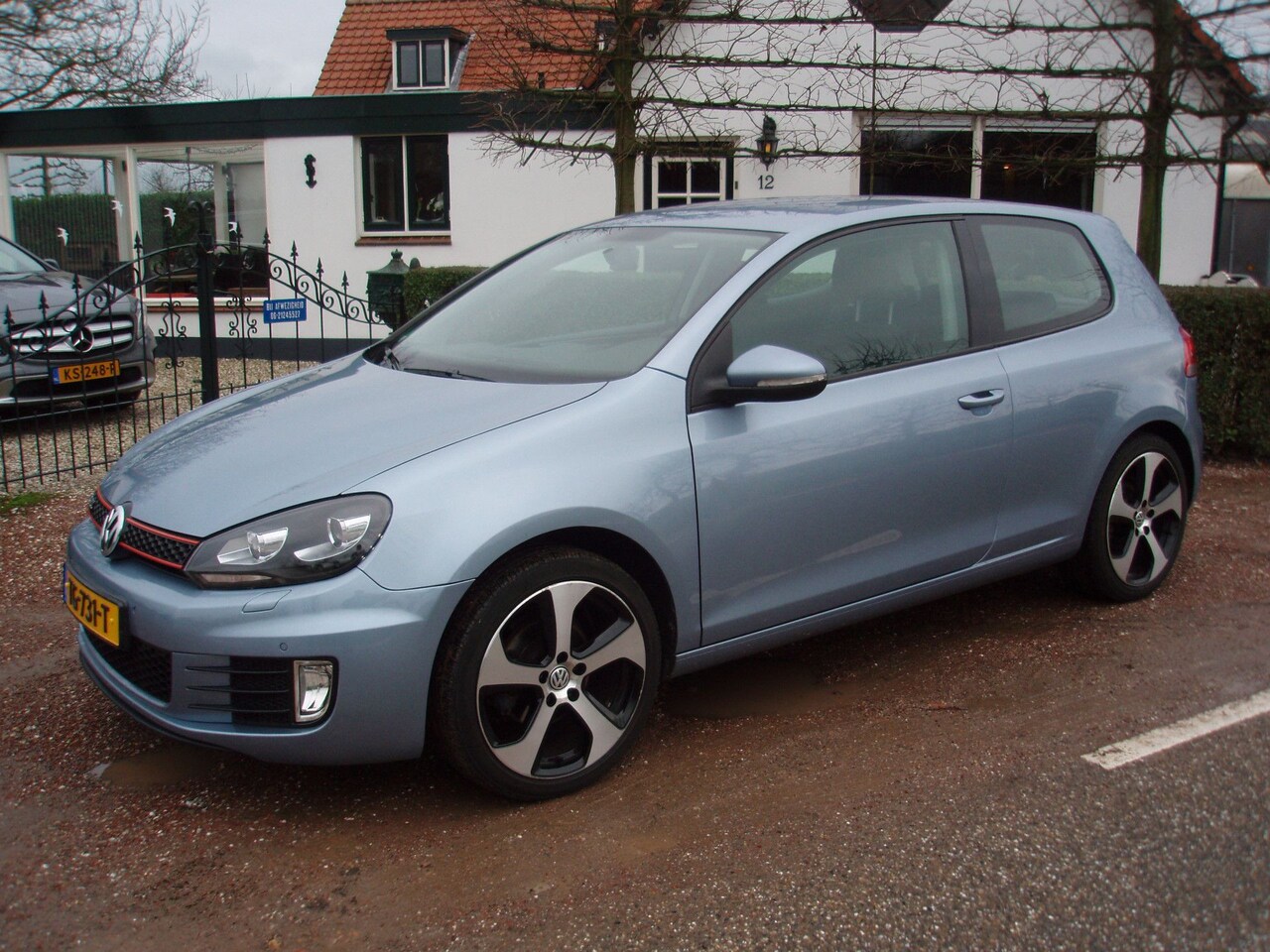 Volkswagen Golf - 1.4 Easyline **GTI LOOK**NIEUW MODEL**EYECATHER** - AutoWereld.nl