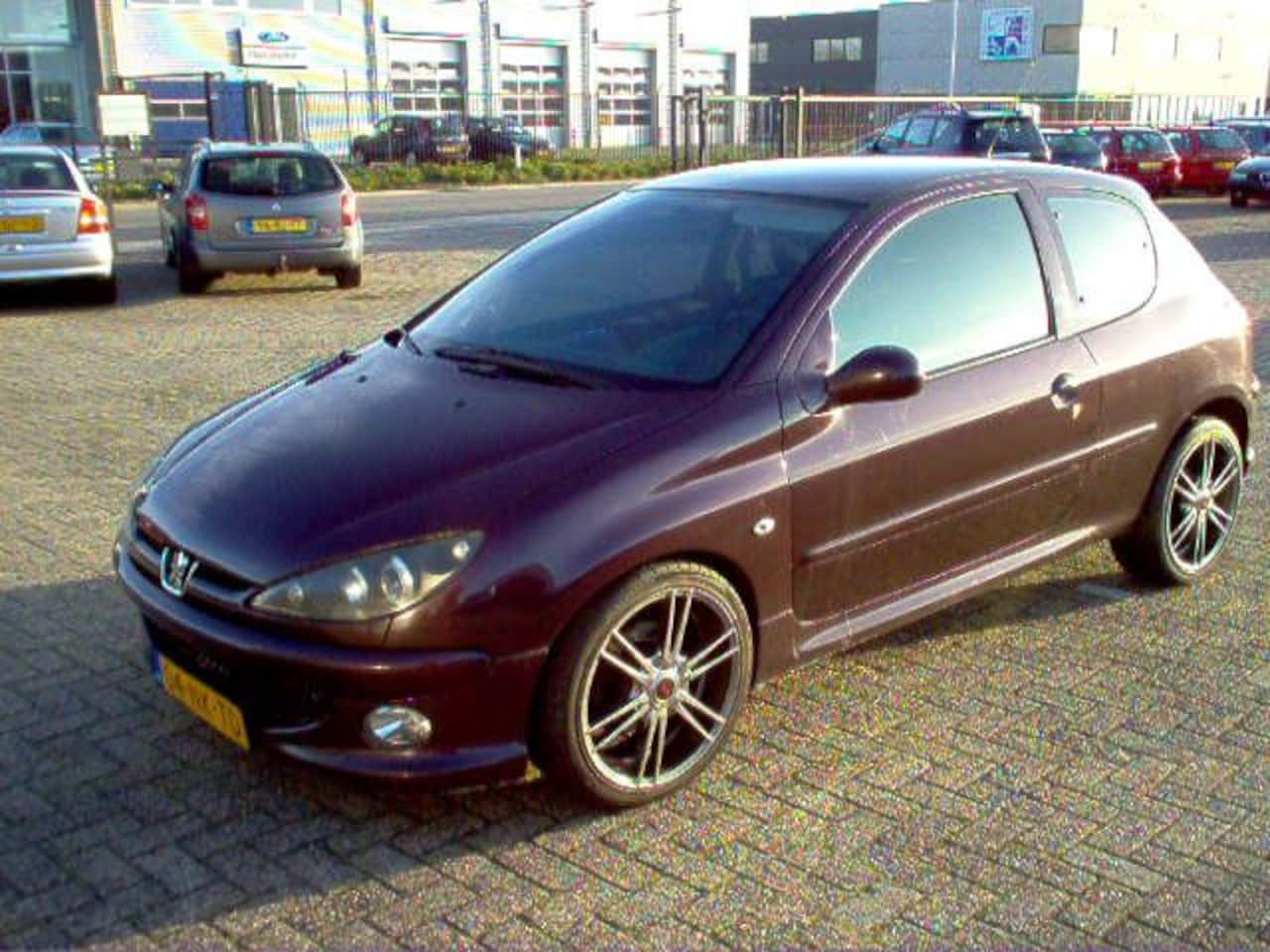 Peugeot 206 - 2.0 HDi XT 2.0 Hdi XT - AutoWereld.nl