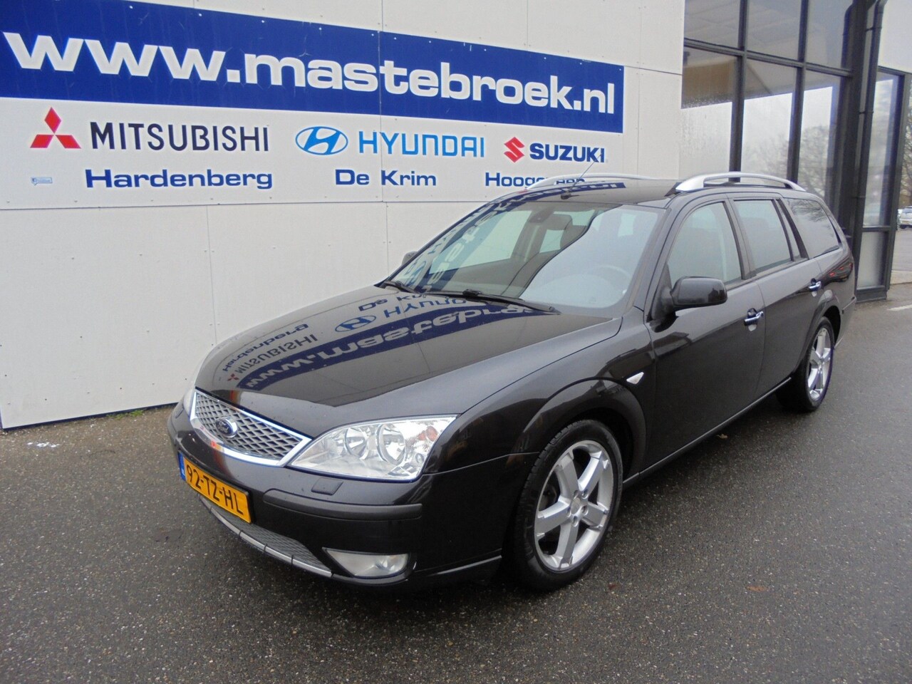 Ford Mondeo Wagon - 1.8-16V PLATINUM Clima / Cruise / Leder / Lm velgen Staat in Hardenberg - AutoWereld.nl