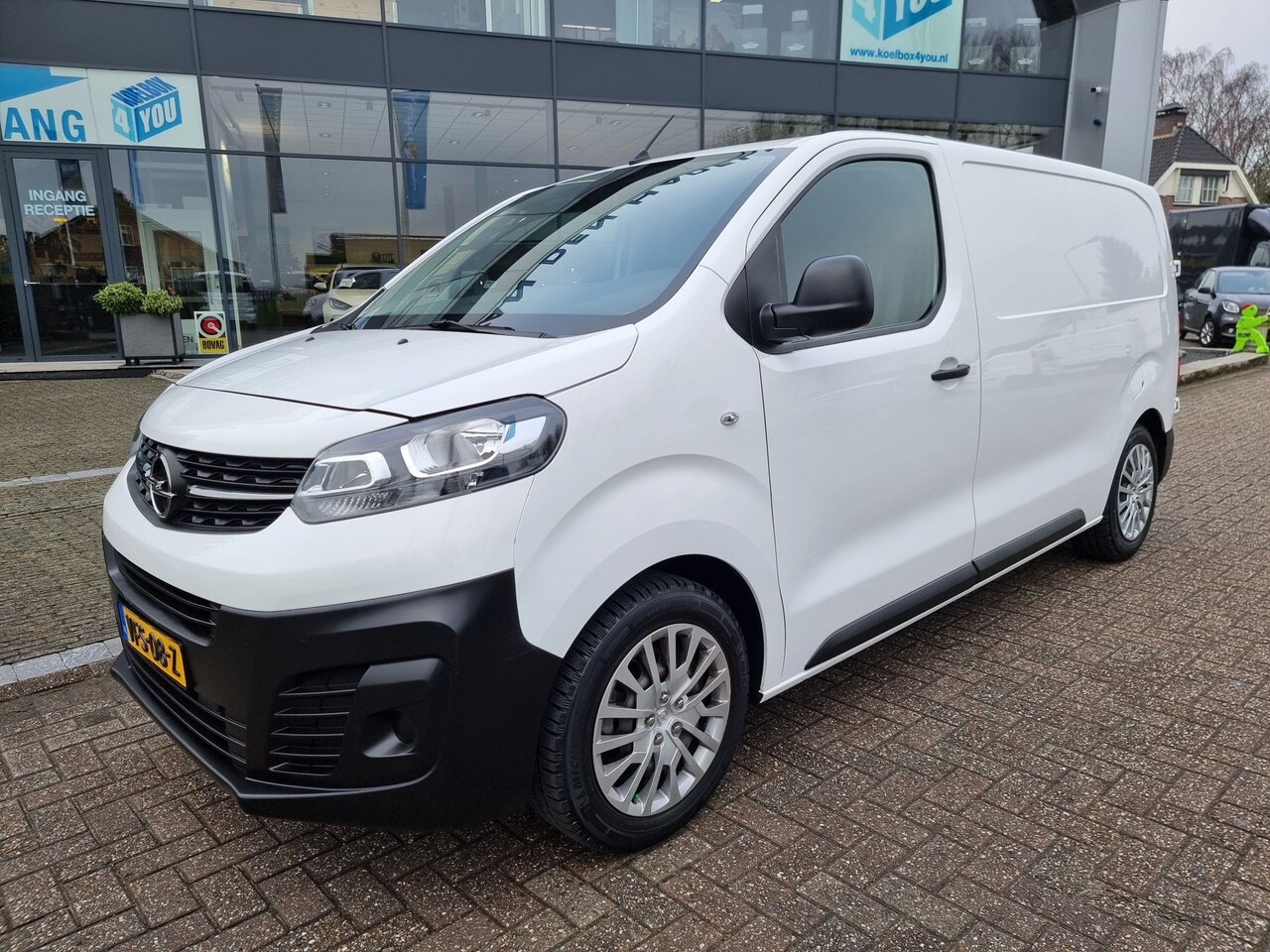 Opel Vivaro - 1.5 CDTI L2H1 Edition 1.5 CDTI L2H1 Edition - AutoWereld.nl