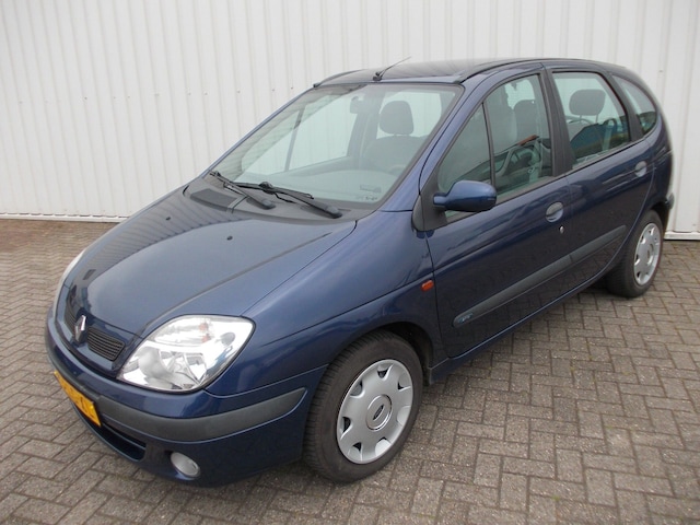 Ongemak Blijkbaar tweede Renault Scénic 1.6-16V AIR 2003 Benzine - Occasion te koop op AutoWereld.nl