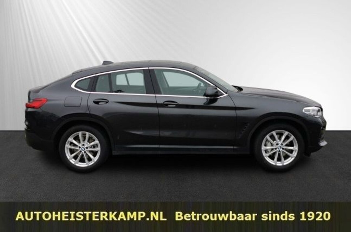 BMW X4 - xDrive30i 252 PK Panoramadak Head-Up - AutoWereld.nl