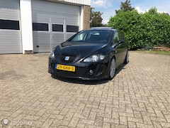 Seat Leon - 1.8 TFSI CUPRA 250 PK Nieuwe APK