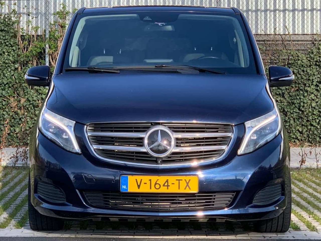 Mercedes-Benz V-klasse - V250 AVANTGARDE DC EXTRA LANG MEGA VOL - AutoWereld.nl