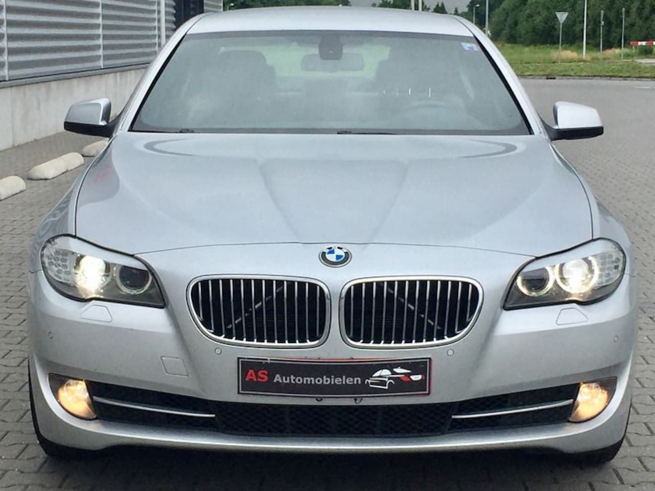 BMW 5-serie - 520d HIGH EXE SPORT-AT 360 CAMERA LEER - AutoWereld.nl