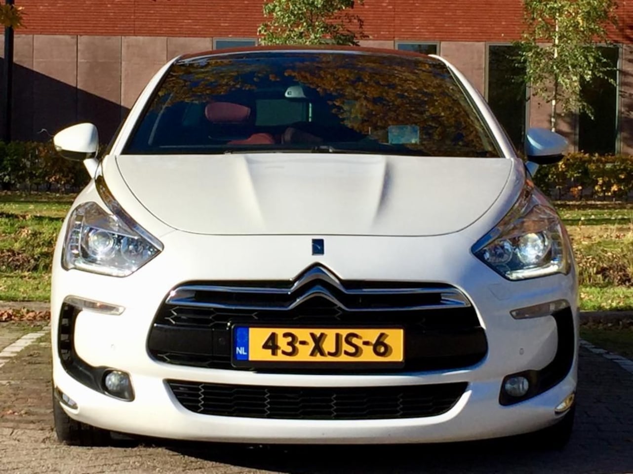 Citroën DS5 - Hybrid4 Sport Chic 4WD HEADUP ALLE OPTIE - AutoWereld.nl