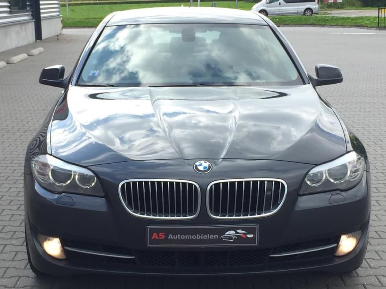 BMW 5-serie - 520D NIGHT VISION/NAVI/LEER 6 MND GARANT - AutoWereld.nl