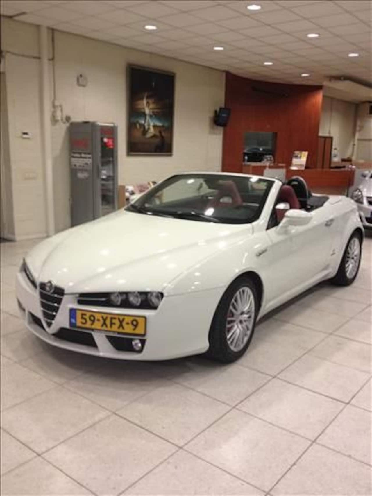 Alfa Romeo Spider - 1.750 147KW TURBO - AutoWereld.nl