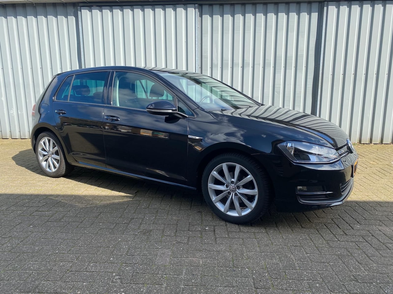 Volkswagen Golf - 1.0 TSI 85KW 5D 11/2016 - AutoWereld.nl