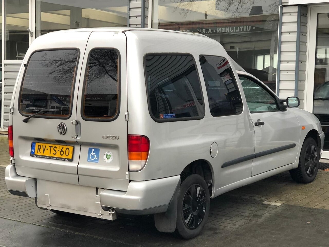 Volkswagen Caddy 1.6 Invalide wagen met oprijplaat 1997 Benzine