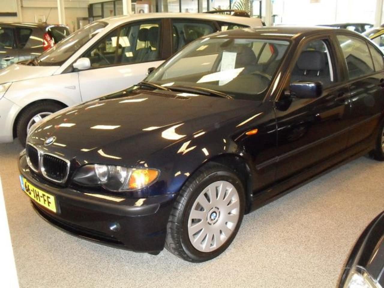 BMW 3-serie - 318i Executive 318I EXECUTIVE - AutoWereld.nl