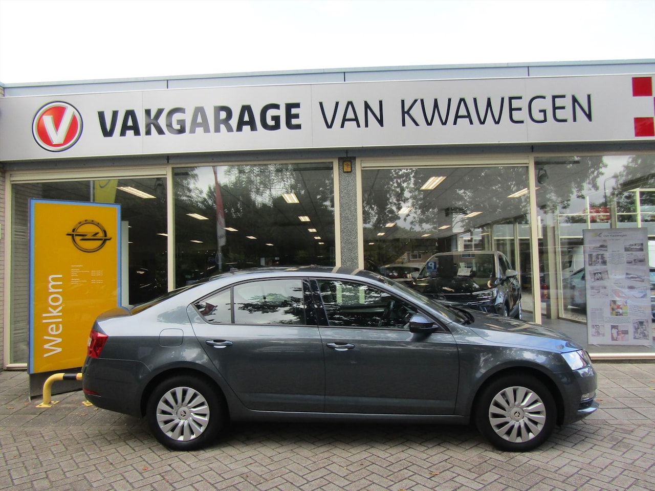 Skoda Octavia - 1.0 TSI Greentech 115pk DSG-7 Ambition Business - AutoWereld.nl