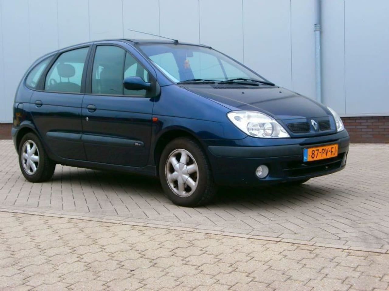 Renault Mégane - 1.6 16v rxe AIRCO - AutoWereld.nl