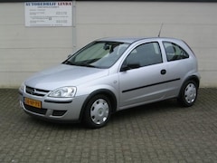 Opel Corsa - 1.0-12V Essentia