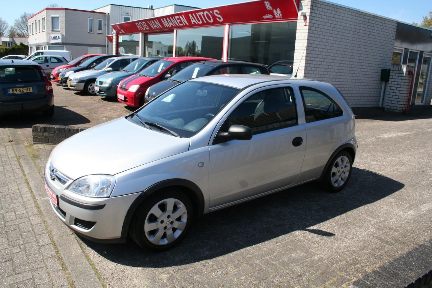 Opel Corsa - 1.0-12V Essentia