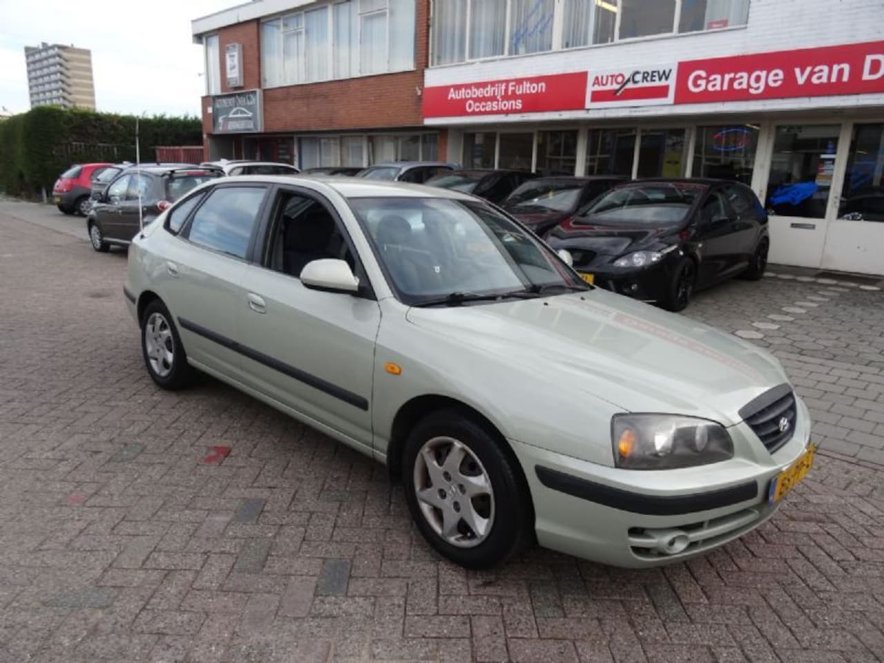 Hyundai Elantra - 2.0i-16V Dynamic /5drs/Airco/Trekhaak/2004 - AutoWereld.nl