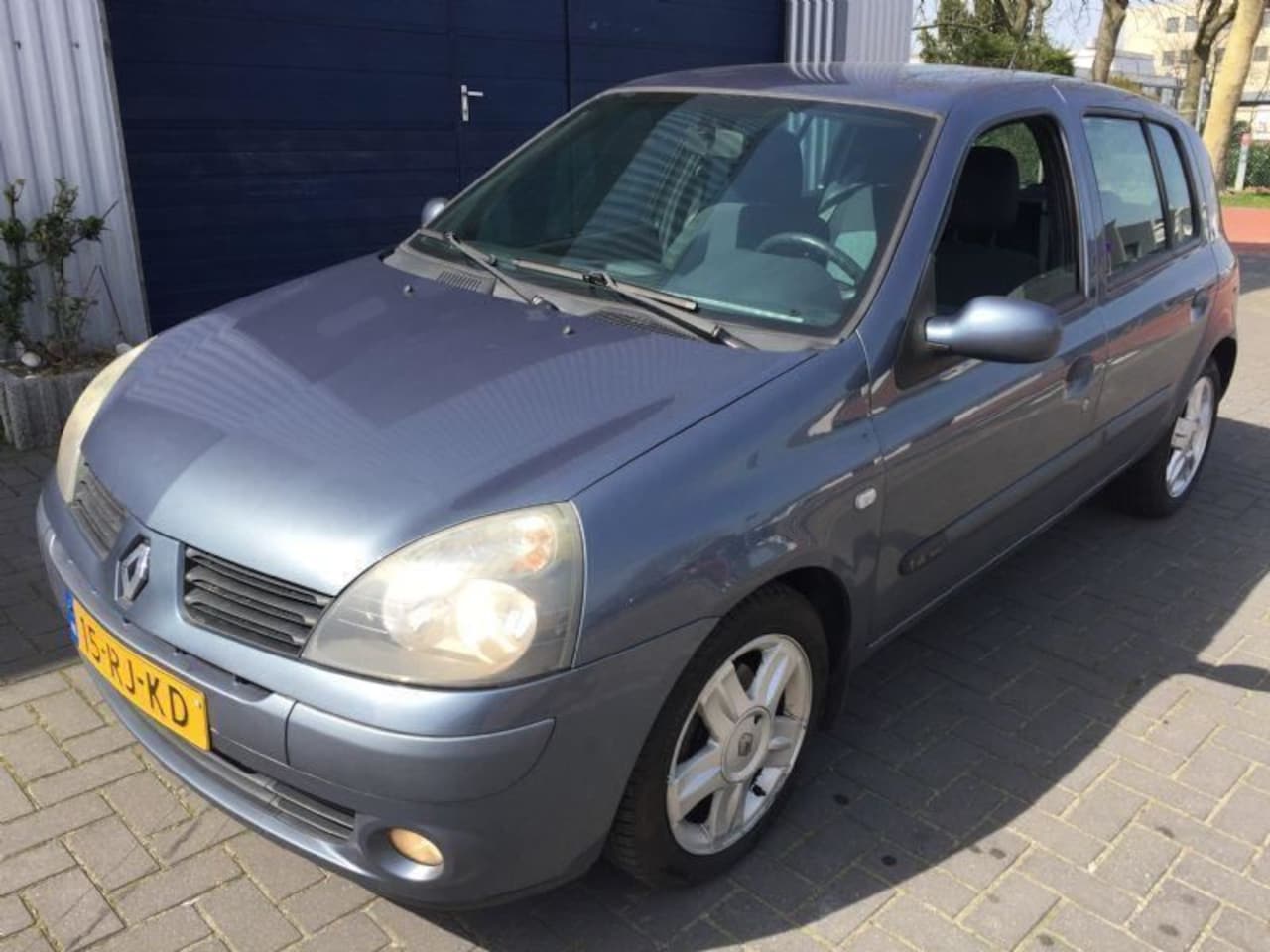 Renault Clio - 1.4-16V Community 1.4-16V Community - AutoWereld.nl