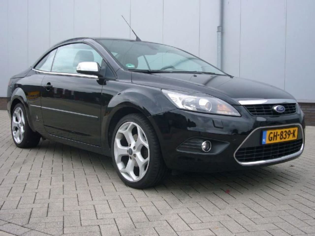 Ford Focus Coupé-Cabriolet - 2.0 titanium 107kW aut BOMVOL - AutoWereld.nl