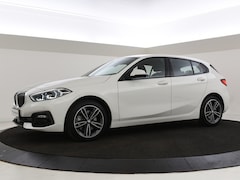 BMW 1-serie - 5-deurs 118i | 2-Zone Airco | Sport line | Sport stuur | Sportstoelen | 17 Inch LM |