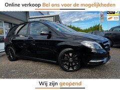 Mercedes-Benz B-klasse - 250 BLACK-EDITION PANO/XENON/NAVI/LEDER/ECC/PDC