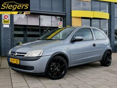Opel Corsa - 1.2-16V Rhythm 3-deurs 80pk I Airco I Cruise control I 16" Lm velgen I Stuurbekr I Cv I Us