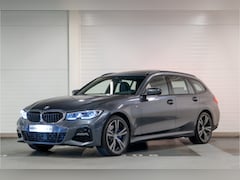 BMW 3-serie Touring - 330e High Executive M-Sport | Panoramadak | Trekhaak | Laser Light | Parkeercamera