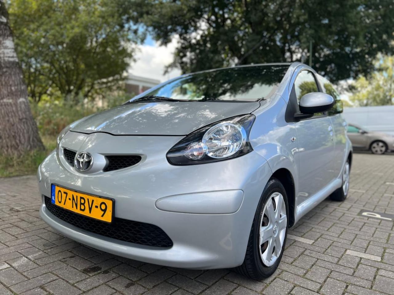 Toyota Aygo - 1.0 12v VVT-i Comfort - AutoWereld.nl