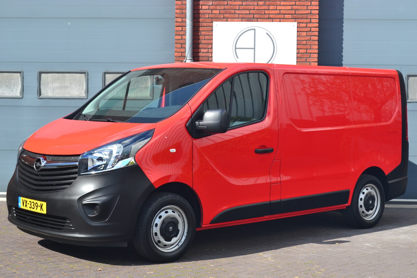 Opel Vivaro - 1.6 CDTI L1H1 Edition EcoFlex 1.6 CDTI L1H1 Edition EcoFlex, 3 persoons, Airco, Navi, Cruise Control - AutoWereld.nl