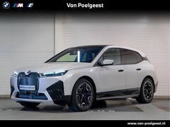 BMW iX - xDrive40 High Executive | Panoramadak | Trekhaak | Stoelventilatie | 12% bijtelling