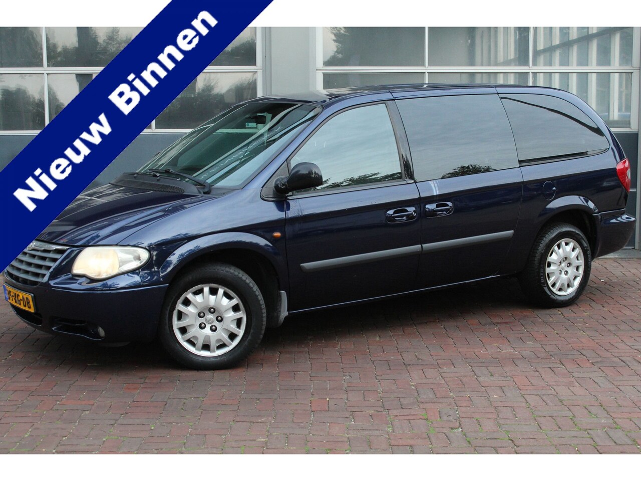 Chrysler Grand Voyager - 3.3i V6 SE Luxe | Youngtimer | Airco | 7 personen | APK 07-2023 - AutoWereld.nl