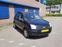 Ford Fusion - 1.6-16V Luxury LEES ADVERTENTIE