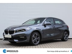 BMW 1-serie - 5-deurs 118i Executive Sportline Automaat | Active guard plus | Adaptieve LED koplampen |