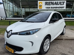 Renault Zoe - R240 Life 22 kWh (Accuhuur) / incl. BTW / excl. Overheidssubsidie / Cruise / Climate / Par