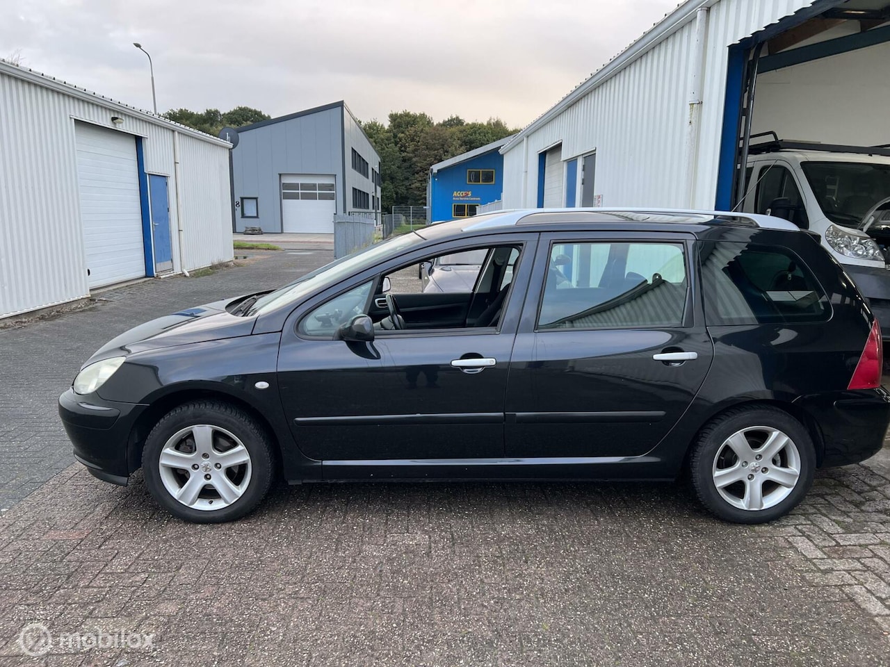 Peugeot 307 SW - 2.0 16V Pano |APK 03-2023 | INRUIL KOOPJE - AutoWereld.nl