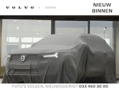 Volvo XC40 - D4 AWD Momentum | Voorstoelen verwarmd