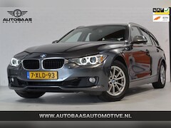 BMW 3-serie Touring - 320i Executive Automaat NAP | NL-AUTO | NAVI PRO | TREKHAAK | CAMERA | CLIMATE CONTROL | X