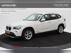 BMW X1 - sDrive20i Business | Automaat | Navigatie | Bluetooth | Climate control | PDC | Cruise con